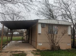 1078 Novella Ave, Adkins, TX 78101