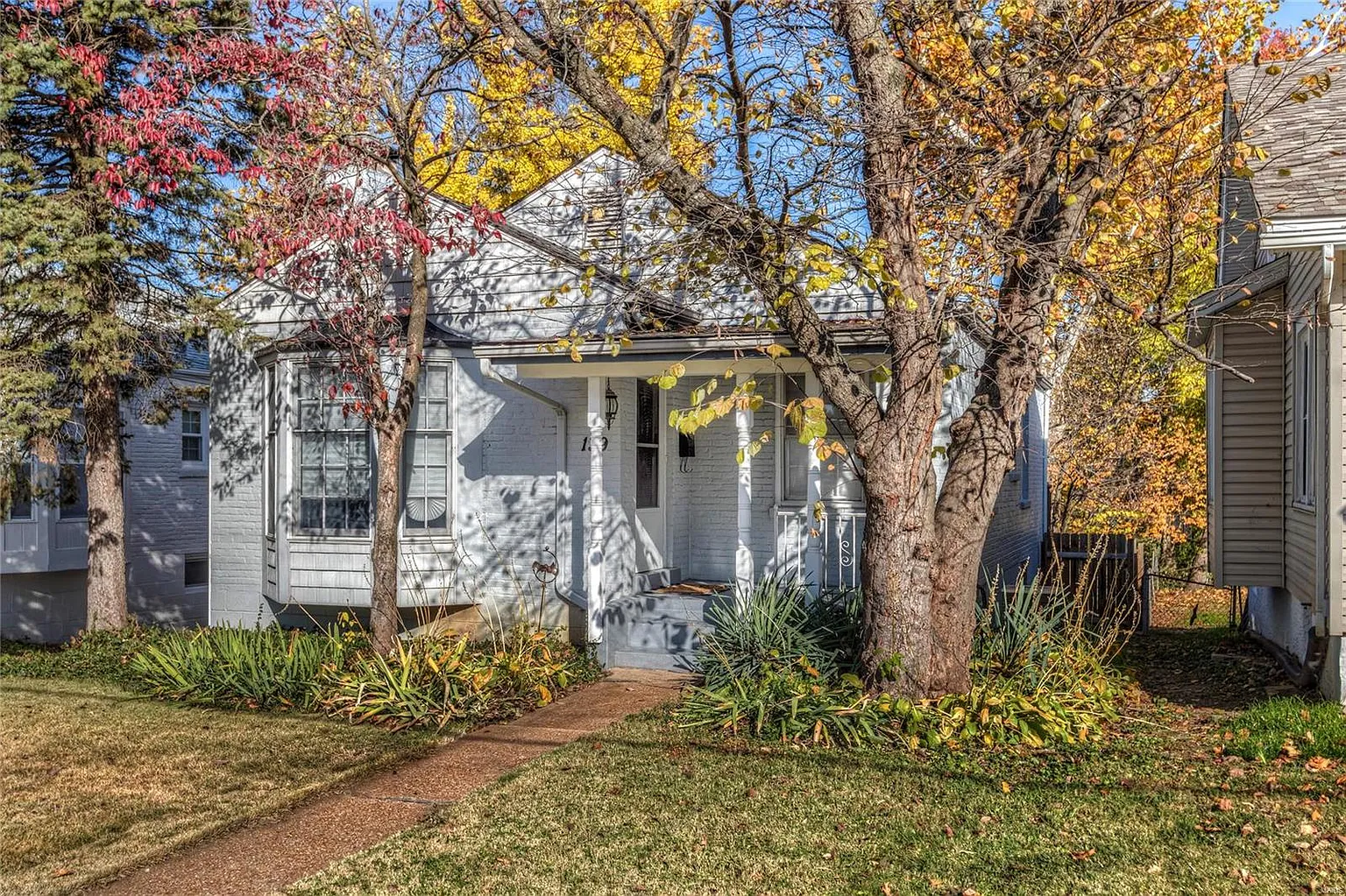 139 Monica Dr photo 1