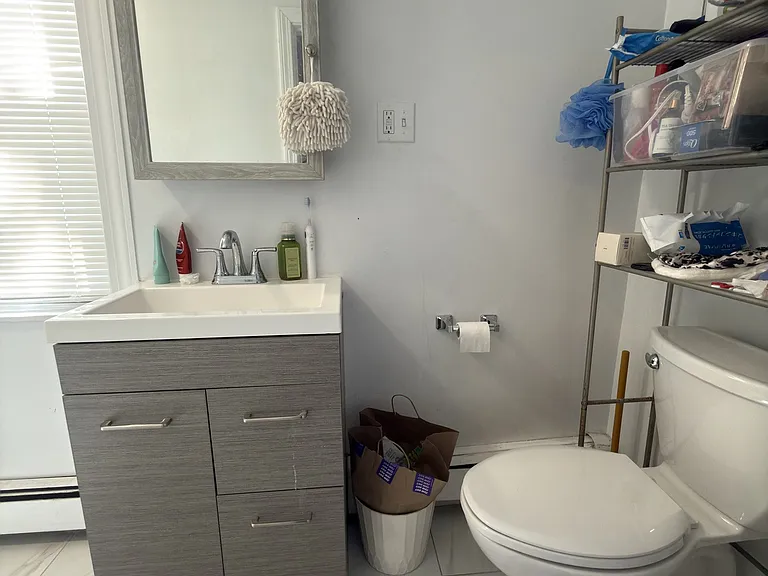39 Union St #3 — Photo 9