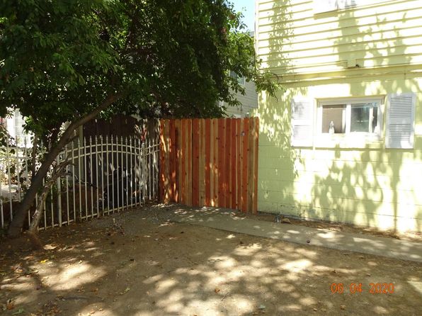 691 Macarthur St APT C