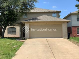 9744 Stoney Bridge Rd, Fort Worth, TX 76108