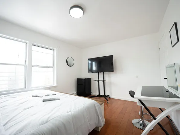 (undisclosed Address), Elizabethport, NJ 07206