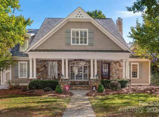 8432 Highgrove St, Charlotte, NC 28277