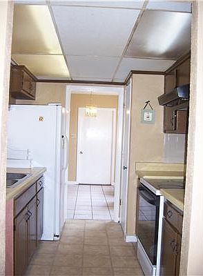 5th image of 2228 Westmere St