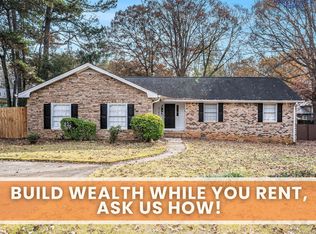 2105 Pinewood Dr, Covington, GA 30016