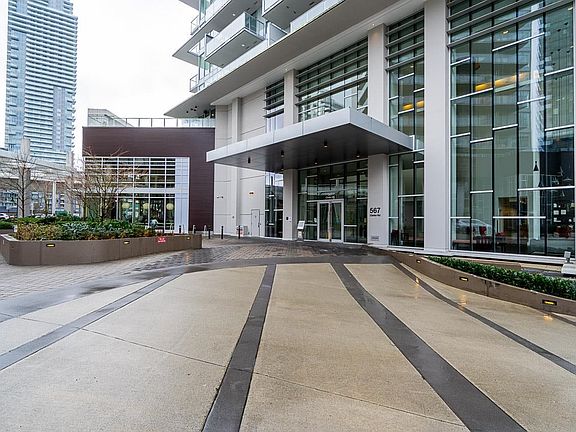 4th image of 567 Clarke Rd #4802