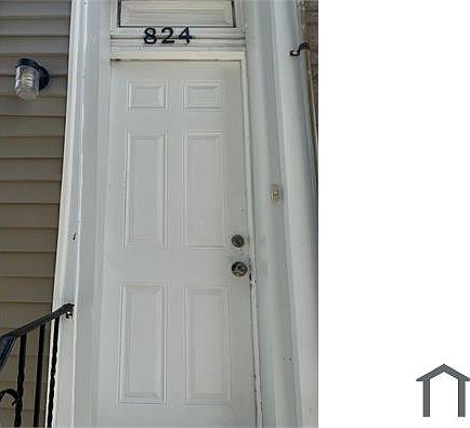 1st image of 824 N 49th St