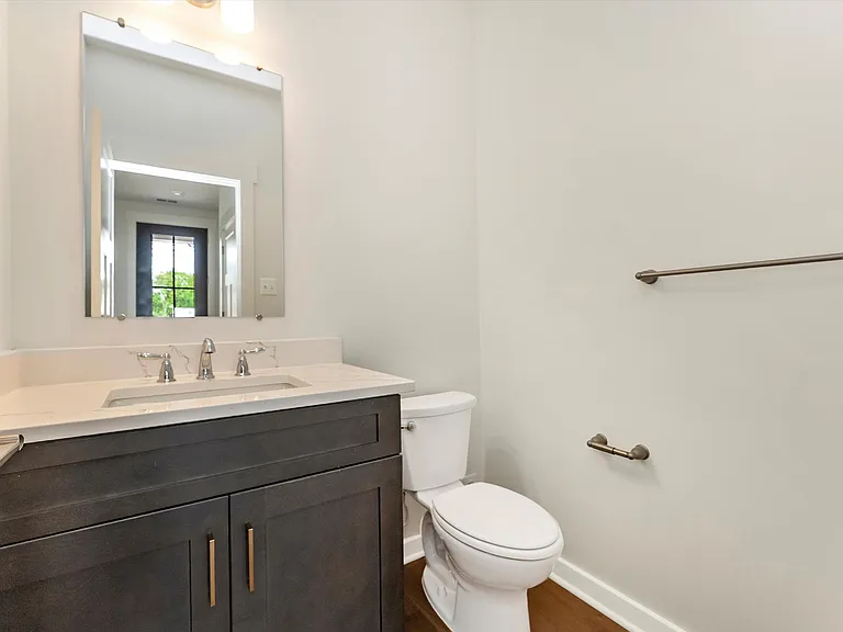 328A Madison St — Photo 15