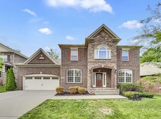 240 Sterling Woods Dr, Mount Juliet, TN 37122