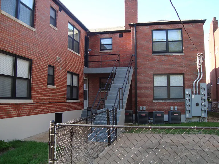 6452 Alamo Ave — Photo 13