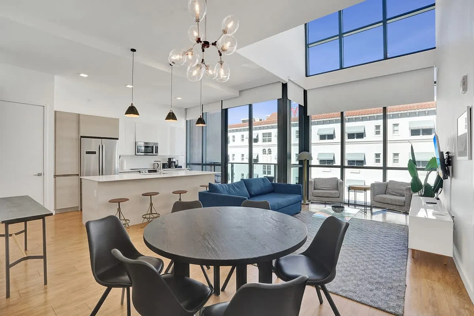 3 bed, 3.0 bath, $27,451 — Photo 1