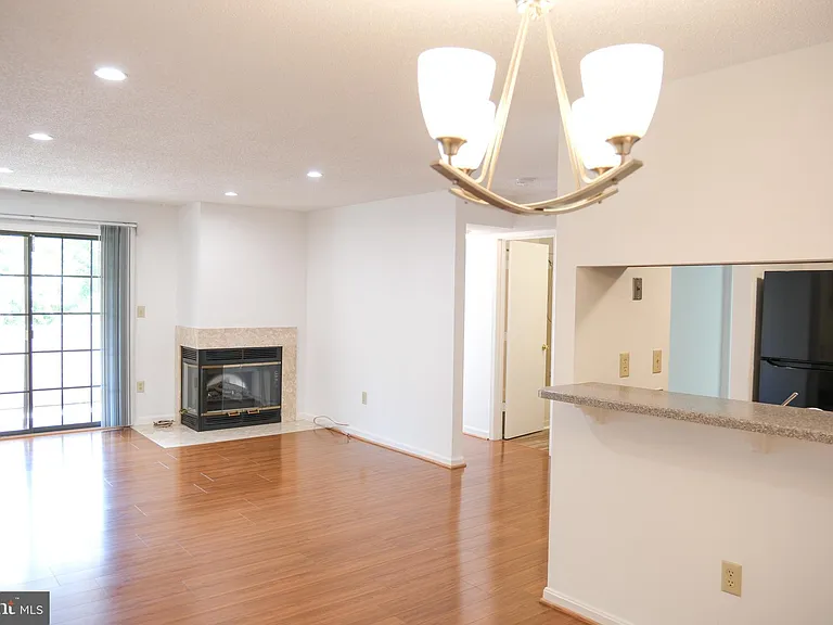 6941 Mary Caroline Cir #H — Photo 14