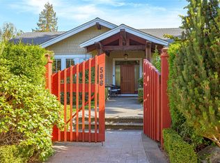 598 Arbutus St, Qualicum Beach, BC V9K 1K6