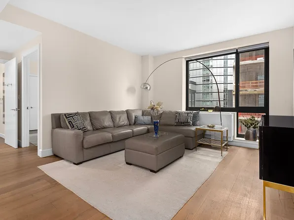 25-21 43rd Ave Unit 806, Long Island City, NY 11101