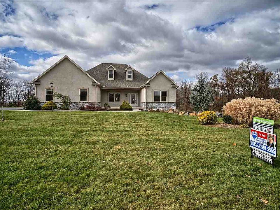1st image of 116 Orchard Dr