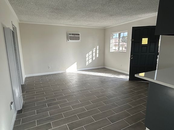 3rd image of 12755 Farndon Ave #1