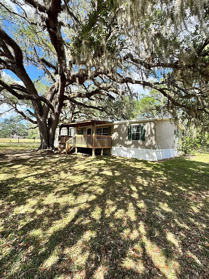 Building Photo - 17640 Bellamy Bros Blvd