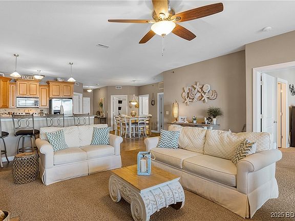 3rd image of 184 Plaza Gardens Ct Unit 3E