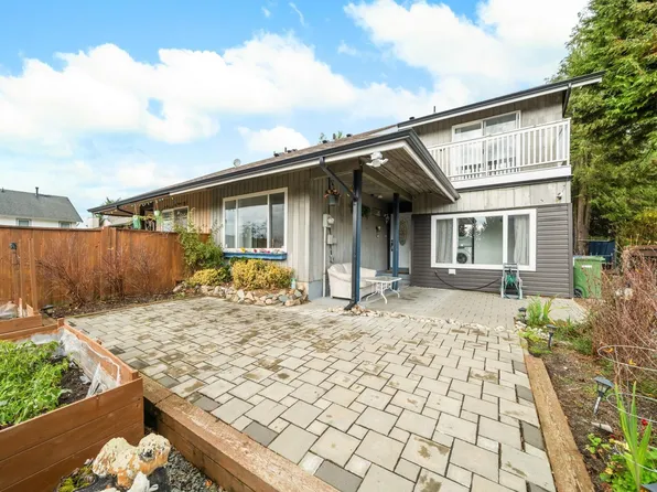 2725 Sandon Dr, Abbotsford, BC V2S 7J3