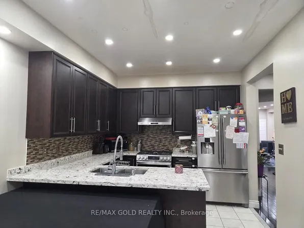 69 Personna Cir, Brampton, ON L6X 0S9