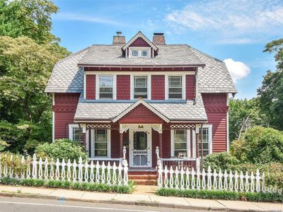 199 Prospect Avenue, Sea Cliff, NY, 11579