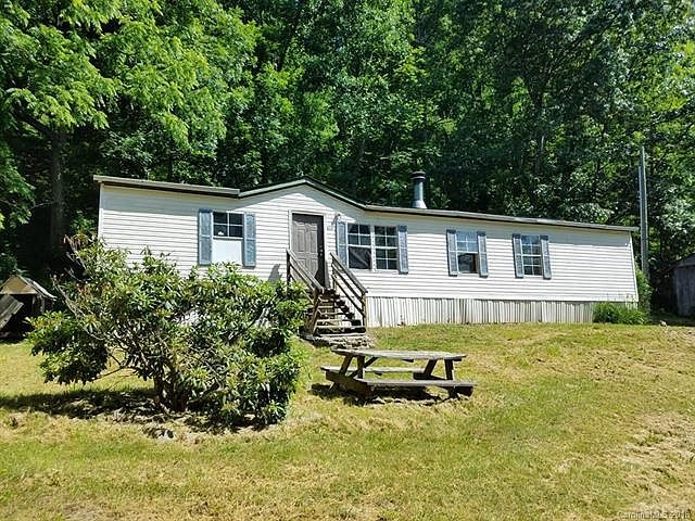 1st image of 217 Lorraine Dr