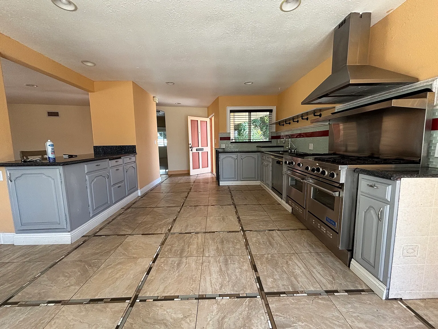 Skylark Blvd, Garden Grove — Photo 3