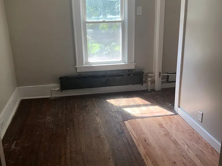 209 3rd St — Photo 22