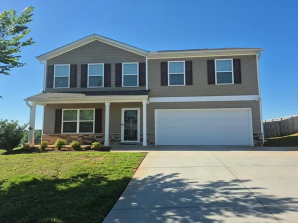 7242 Clemie Ct, Boiling Springs, SC 29316