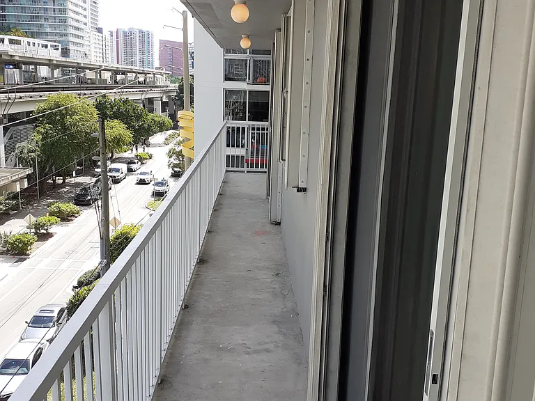 104 SW 9th St #C — Photo 20