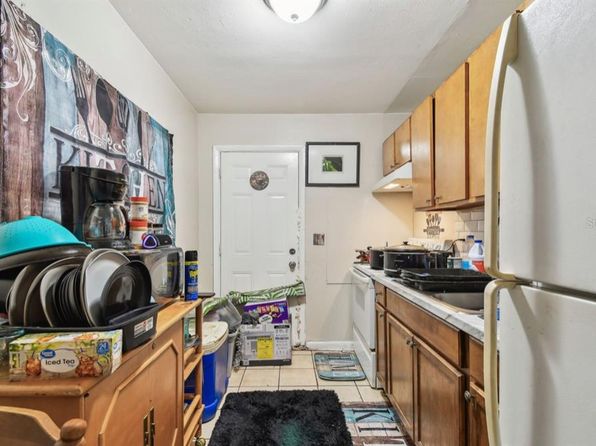 tampa-florida-444513852 picture