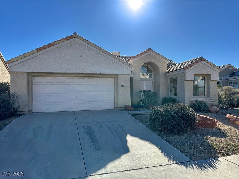 1st image of 2541 Cortina Ave