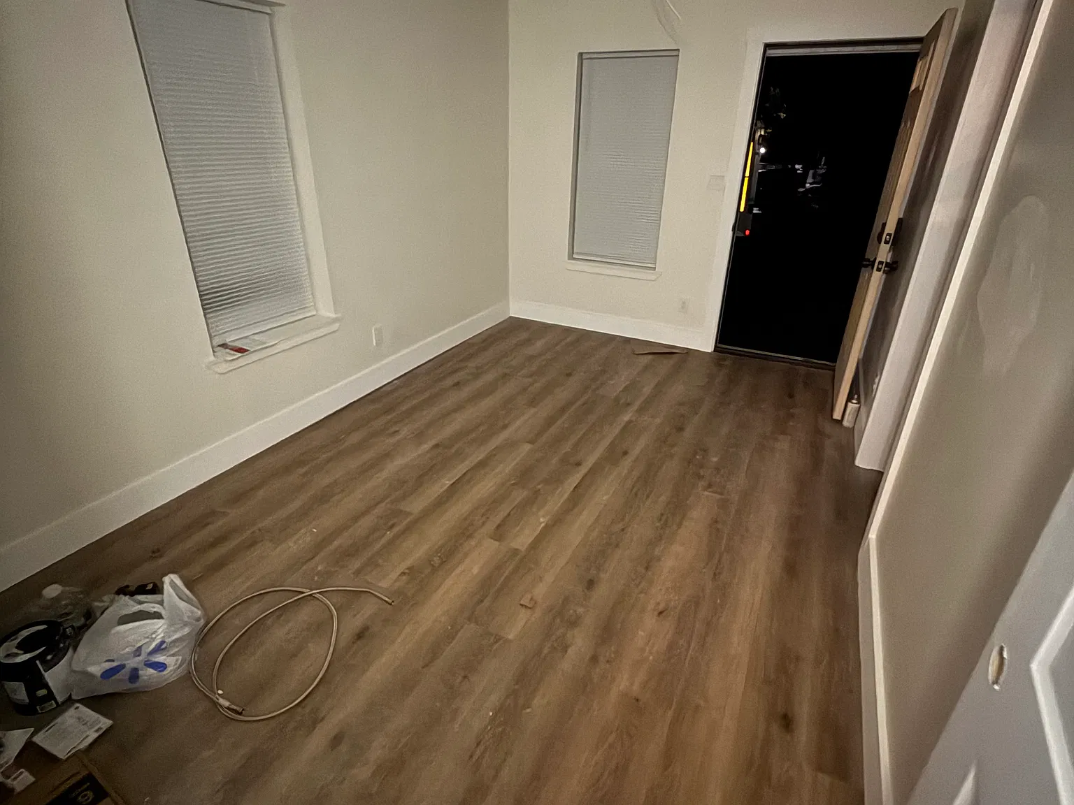 3 bed, 945 sqft, $1,550 — Photo 3