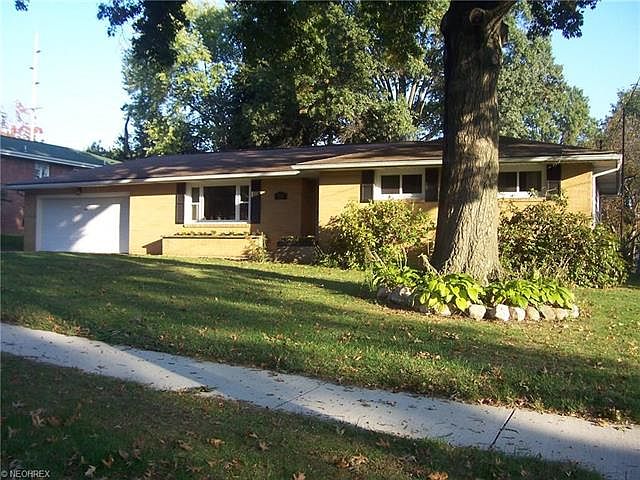 1st image of 765 Westridge Dr