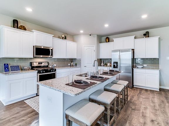7th image of this home