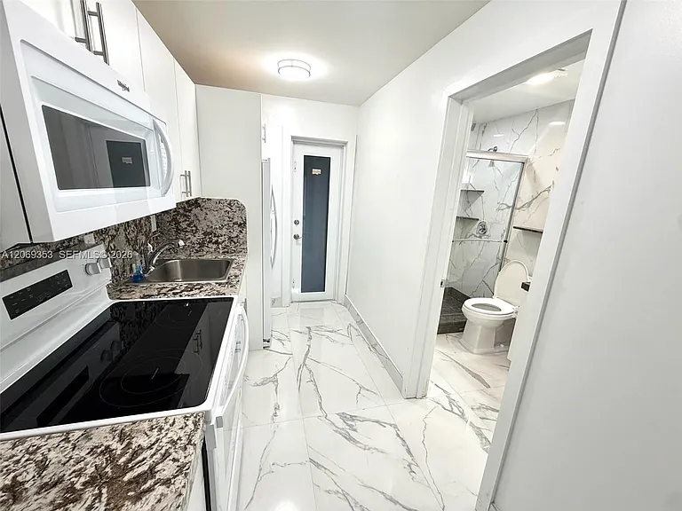931 SW 82nd Ave #3 — Photo 15