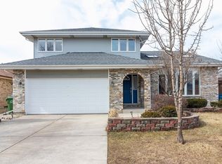 10716 S Georgia Ln, Oak Lawn, IL 60453