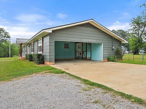 2nd image of 1154 Walker Rd #3
