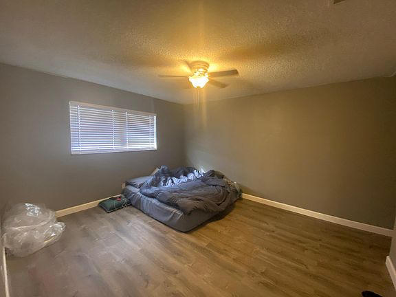 4th image of 1805 Michigan Ave APT C