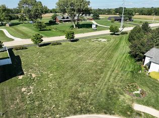 1610 Hunters Pointe Ct, Mount Zion, IL 62549