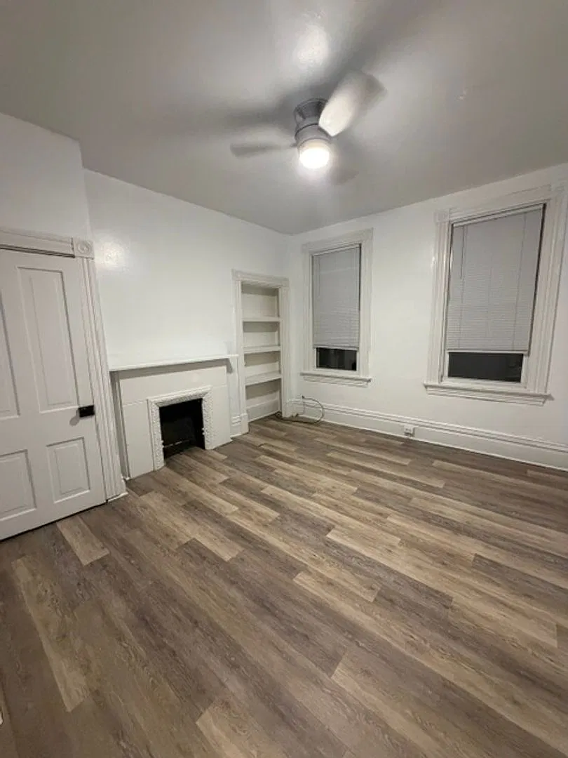 Student Housing - South Side — Photo 3