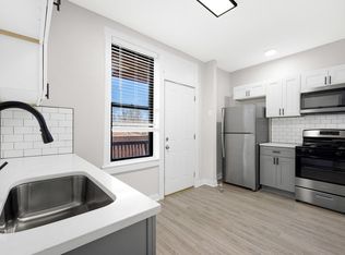 2826 E 76th Pl, Chicago, IL 60649