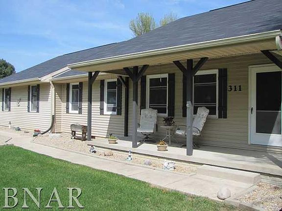 3rd image of 311 Blue Jay Dr