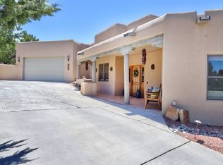 3016 Governor Lindsey Rd, Santa Fe, NM 87505