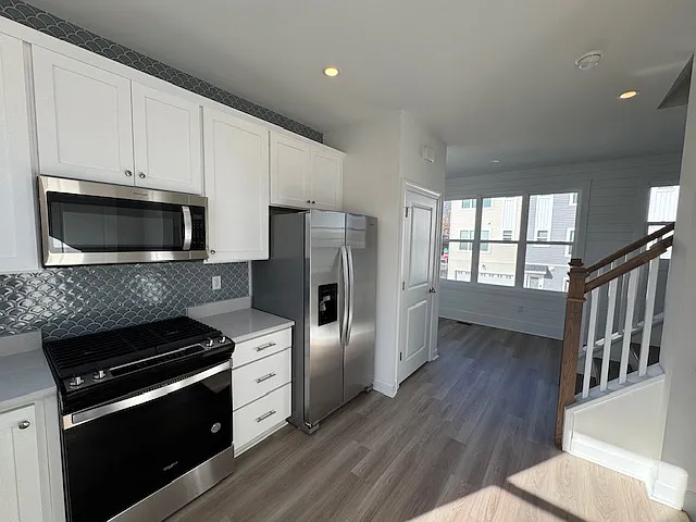 909 Baltic Ave #1 — Photo 3