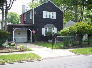 183 Denver St, Springfield, MA 01109