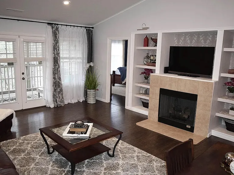 6126 Kirklington Cir — Photo 8