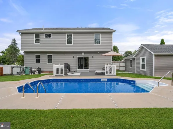 507 Somers Ave, Feasterville, PA 19053