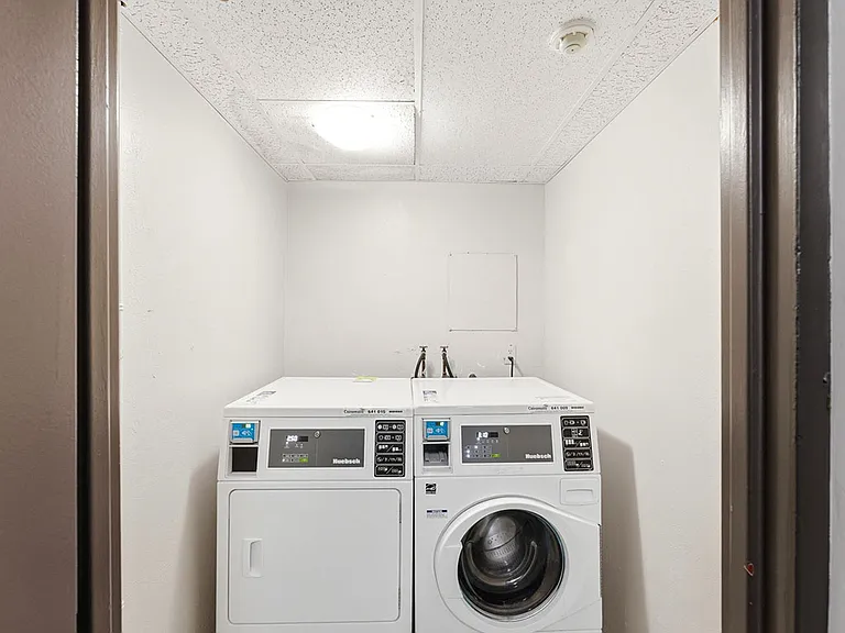 185 Berkshire Dr — Photo 19