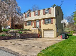 188 Colonial Village Dr, Pittsburgh, PA 15235